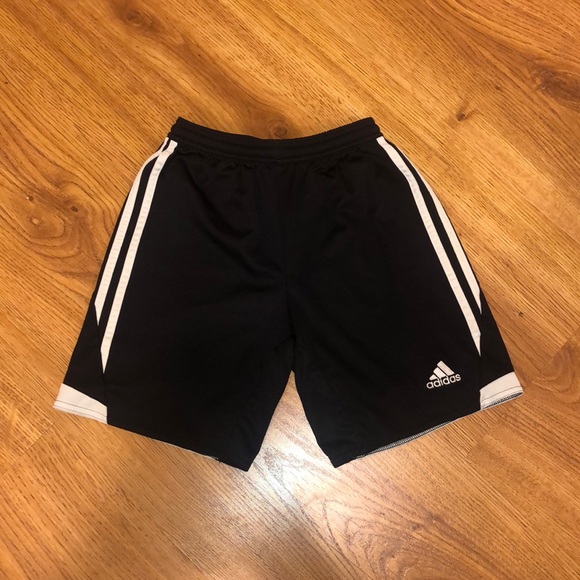 Boys Adidas Shorts - Picture 1 of 3